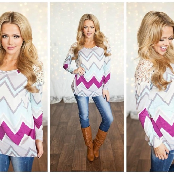 Tops - Chevron Pattern Long Sleeve Top